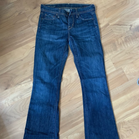 Ingrid #002 Flared Jeans: Citizens of Humanity - Picture 3 of 16